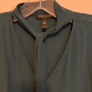 Eileen Fisher silk blouse - petite medium